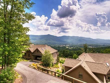 Red Plum Town Home Black Mountain Esterno foto